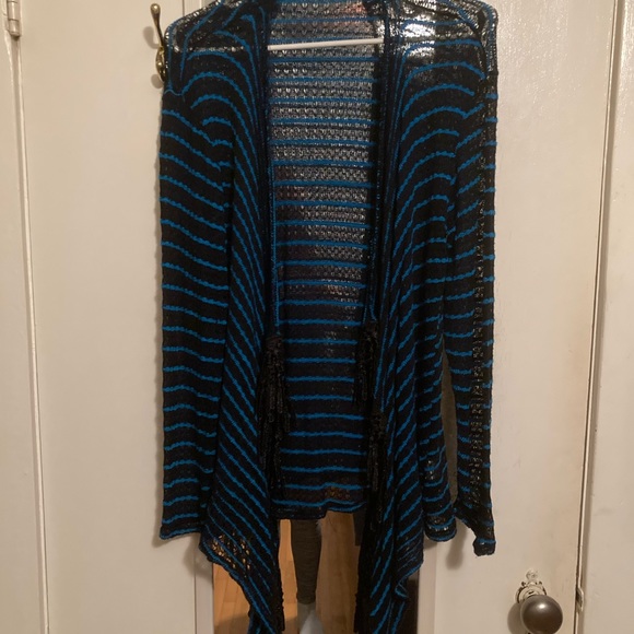 Cardigan - Picture 2 of 3